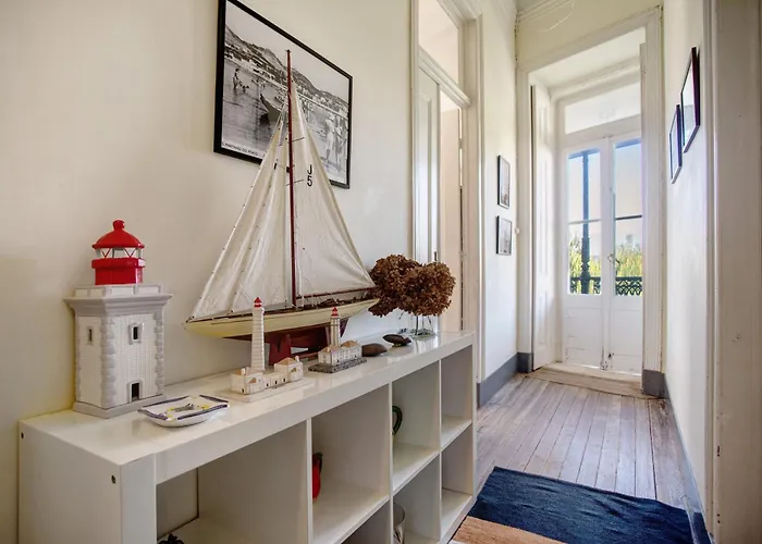 Casa Da Ladeira - Sao Martinho * ساو مارتينهو دو بورتو