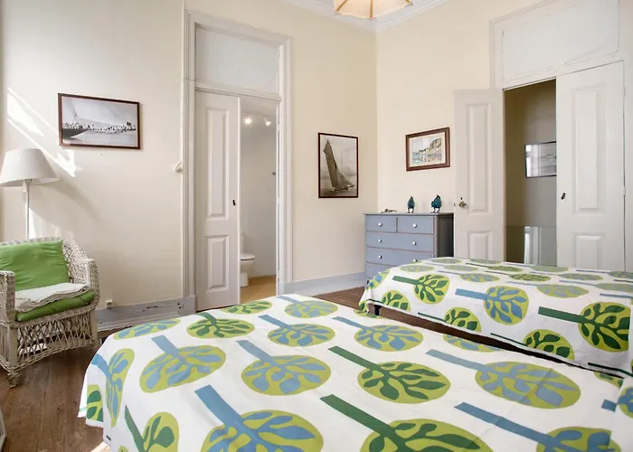 Casa Da Ladeira - Sao Martinho بيت للعطل ساو مارتينهو دو بورتو